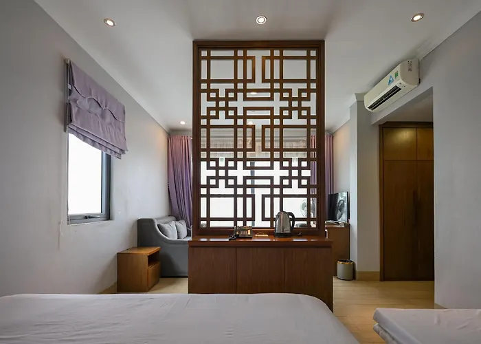The Confetti 3* Ha Long