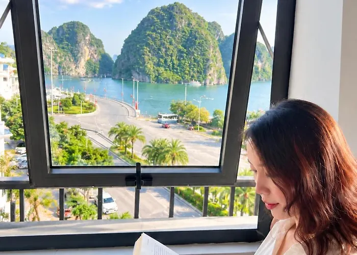 The Confetti 3* Ha Long