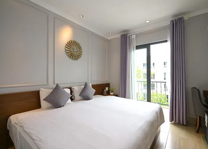 The Confetti Hotel 3*